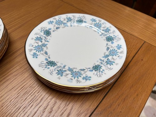 Colclough braganza side plates - side,