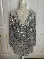 H&M Silver Sequin Wrap Knee