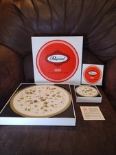 Vintage Pimpernel Round Place