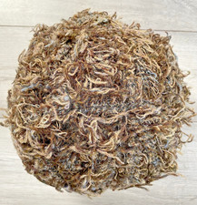 Thick, recycled, pure wool