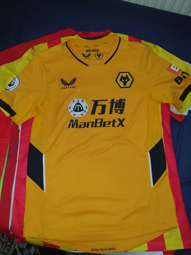 Wolves home short medium - wolves, 21/22