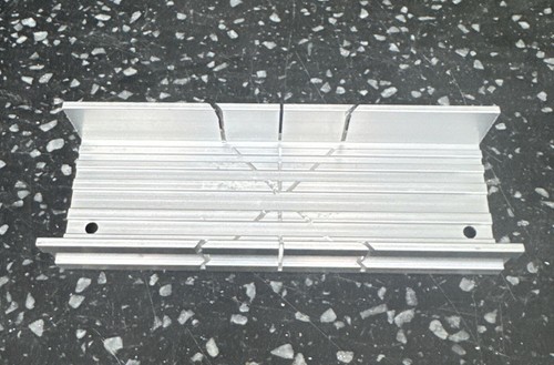Small precision aluminium - precision,