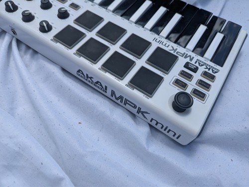 Akai professional mpk mini mk3 - mpk,