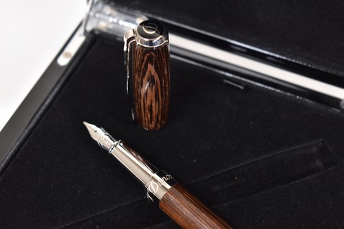 Dupont line elysee wenge - line,