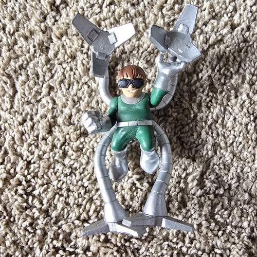 Hasbro playskool marvel - hasbro,