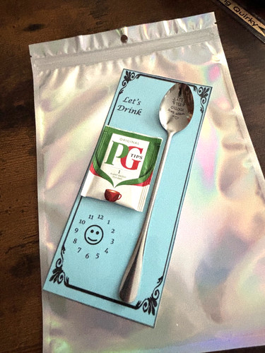 Tea clock somewhere - it's, o'clock