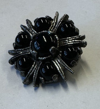Vintage Celtic Silver Tone and Black Glass Scottish Miracle Brooch