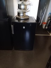 HOOVER UNDER COUNTER BLACK FREEZER