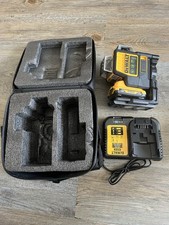 DEWALT DW089LG 12V Line Laser