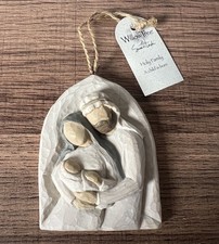 WILLOW TREE SUSAN LORDI DEMDACO A CHILD IS BORN HOLY FAMILY ORNAMENT