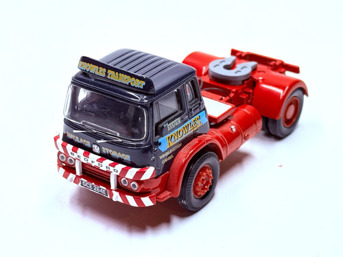 Corgi bedford km tractor - bedford,