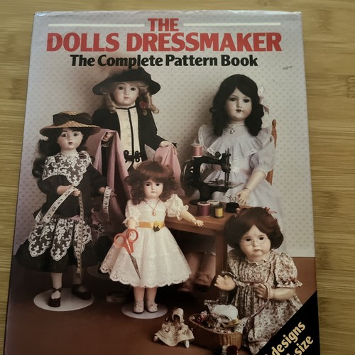 The dolls dress - dolls,