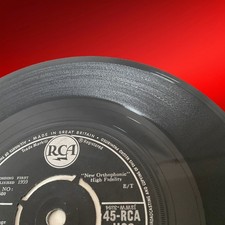 Elvis Presley - A Big Hunk