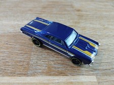 Hot Wheels 2015 Muscle Mania 67 Pontiac Gto Blue Yellow Diecast Muscle Toy Car