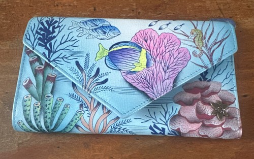 New anuschka trifold wallet - new,