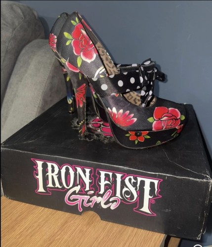 Iron fist society - fist, suicide