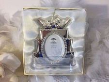 Photo frame For Wedding, The Leonardo collection, cake Shape photo frame, gifts