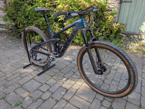 2024 trek top fuel - carbon, 9.8