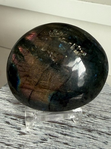Labradorite palmstone h101 - labradorite,
