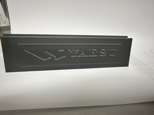 Yaesu radio stand - radio,