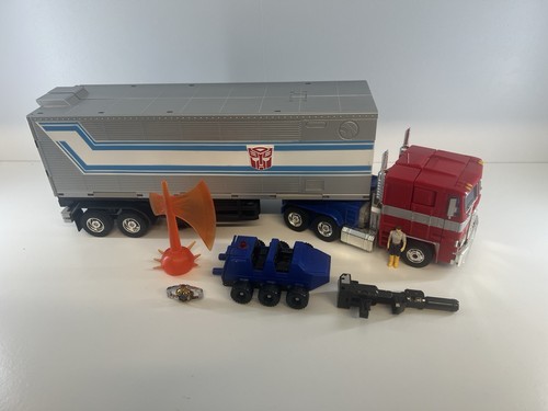 Transformers masterpiece 10 - transformers,