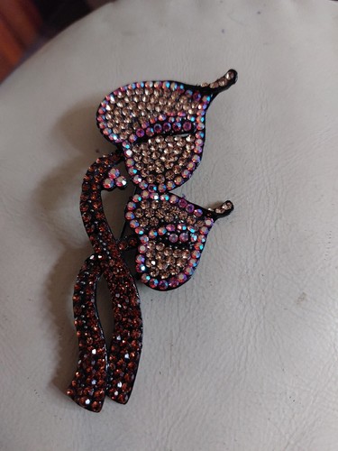 Attractive costume jewellery - costume,
