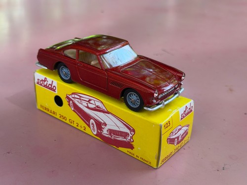 Solido ferrari 250 - gt, new