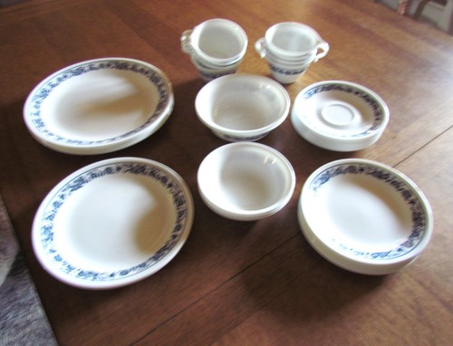 Lot pieces corelle old - corelle,