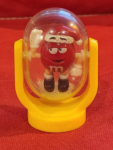 Red m christmas - red,