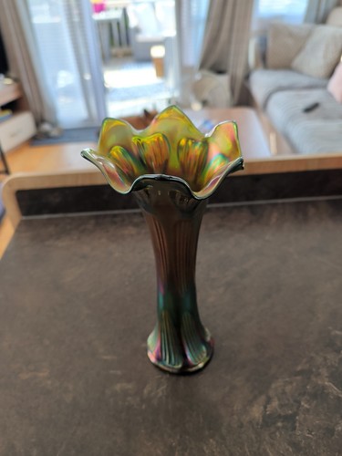 Fenton carnival glass - fenton,