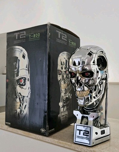 Sideshow collectibles - collectibles,