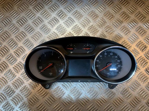 Vauxhall astra 1 - 15-19,