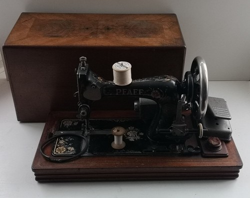 Antique pfaff sewing machine - sewing,