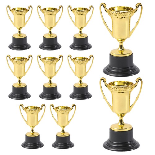 Pcs mini trophy plastic - 10,