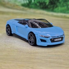 Hot Wheels Audi R8 Spyder Diecast Model Car 1/64 (18) Excellent Condition