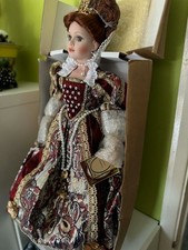Prcelain Dolls collectible