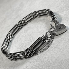 Vintage 925 sterling silver gate link bracelet 18.35g, full hallmark made 1981