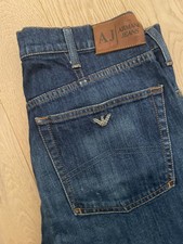 Armani J31 W34 L30 Regular Fit  Blue Jeans. Classic blue denim jeans. A4 
