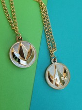 Green Power Coin Necklace Double-Sided Gold Legacy Ranger Morpher Dragon Drakkon