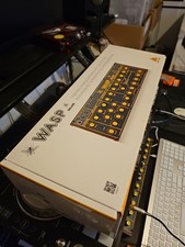 Behringer Wasp Deluxe legendary analogue synthesizer synth dual OSCs multi-mode