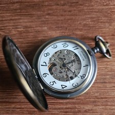 Metal half hunter skeleton