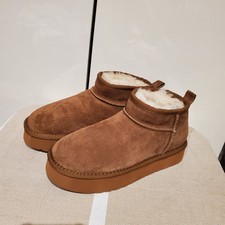 Lamo Women's Sheepskin Boots