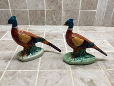 SMALL BESWICK CURVED TAIL