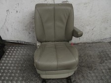 Nissan Elgrand Right Driver Offside Front Seat Mk2 E51 2002-2009F