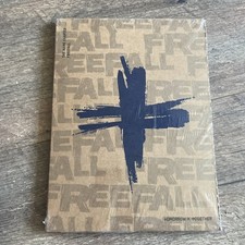 TOMORROW X TOGETHER : The Name Chapter: FREEFALL (REALITY) CD Box Set (2023)