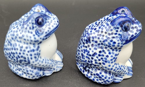 Blue spotted white porcelain - blue,