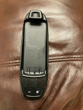 Mercedes W204 W211 E CLASS ARMREST PORTABLE NOKIA PHONE MOUNT CRADLE A2048202751