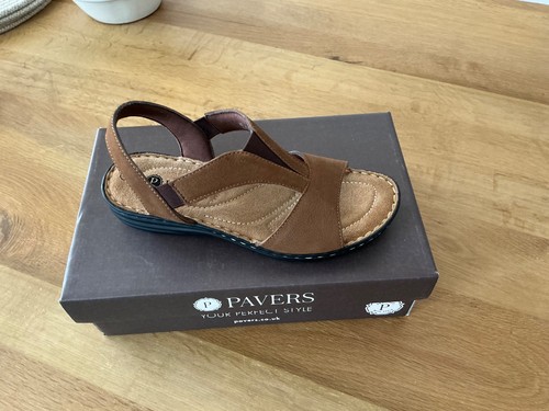 Womens pavers brand new tan - pavers,