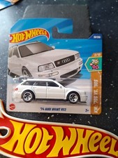 Hot Wheels ~ '94 Audi Avant RS2, White, Short Card.  More Audi RS Models Listed!