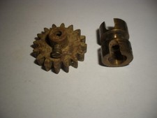 Meccano Socket Coupling and Large Toothed Pinion - Parts 171 and 167c
